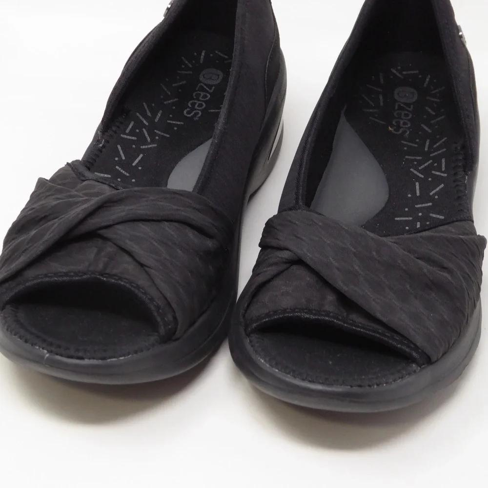 Bzees Womens Remix Sandals Black Fabric Open Toe Wedge 9W